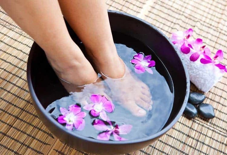 روش های درمانی داغی کف پا